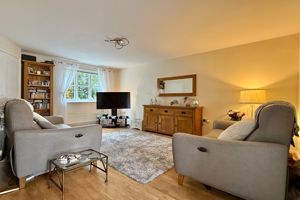 Lounge- click for photo gallery
